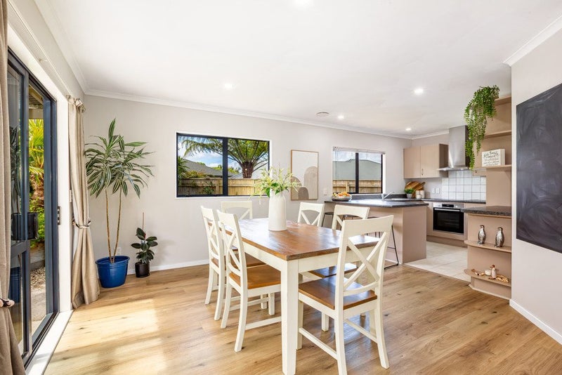 25 James Nairn Grove, Riverstone Terraces, Upper Hutt - Carousel 1