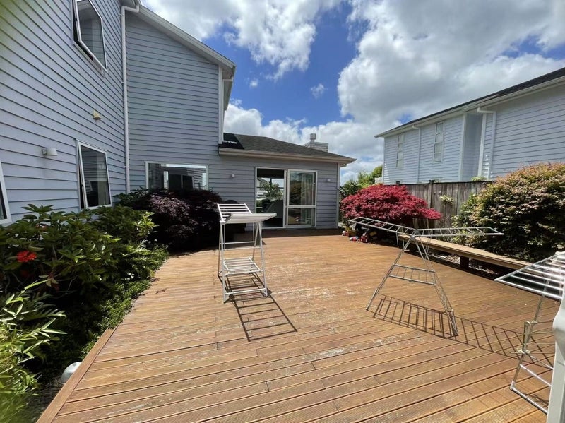 28 Milano Boulevard, Karaka, Papakura - Carousel 19