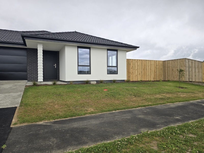 14 Timmins Street, Elgin, Ashburton - Carousel 1