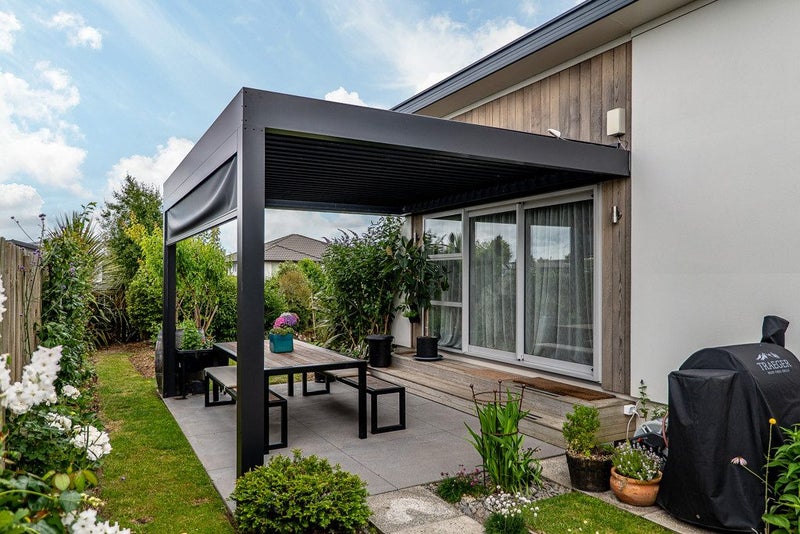 5 Kingsbridge West, Burwood, Christchurch - Carousel 1