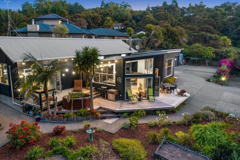 84A Scott Road, Stanmore Bay, Rodney, Auckland - Carousel 2