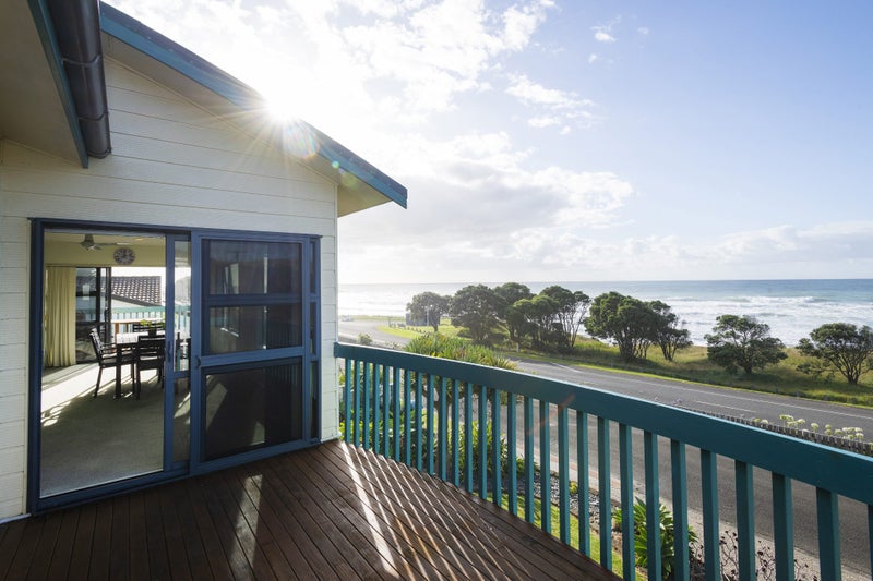8 Sirrah Street, Okitu, Gisborne - Carousel 2