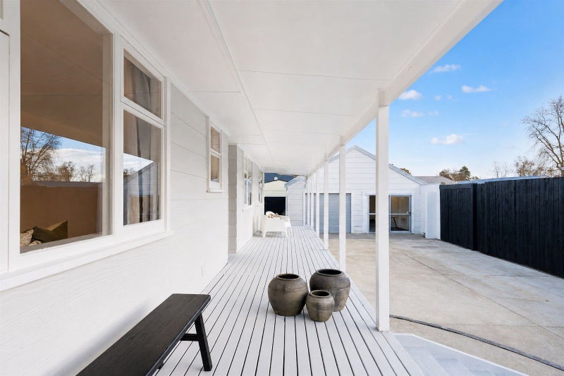 8 Creswell Place, Leamington, Cambridge - Carousel 1