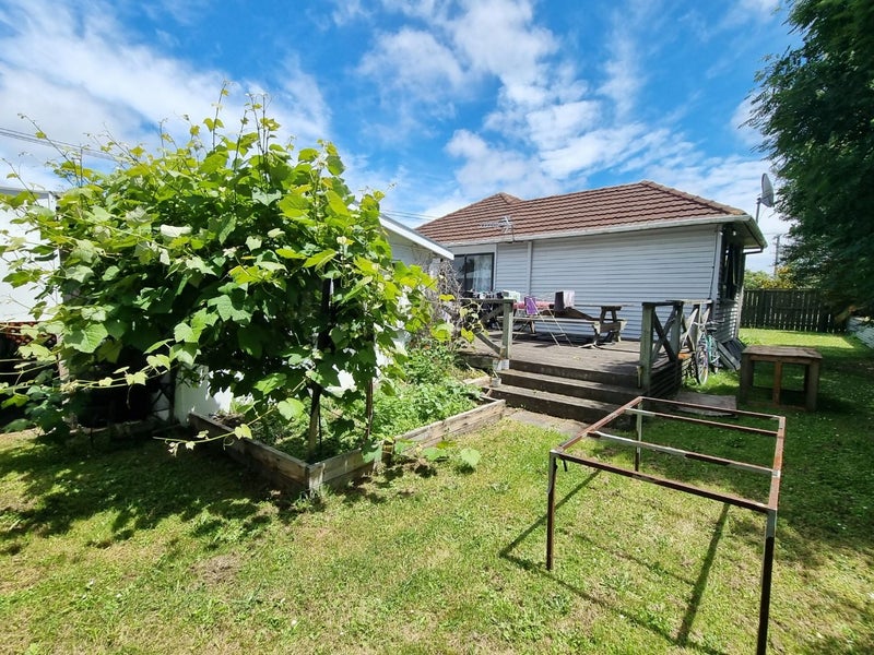 16 Olivine Street, Shirley, Christchurch - Carousel 18
