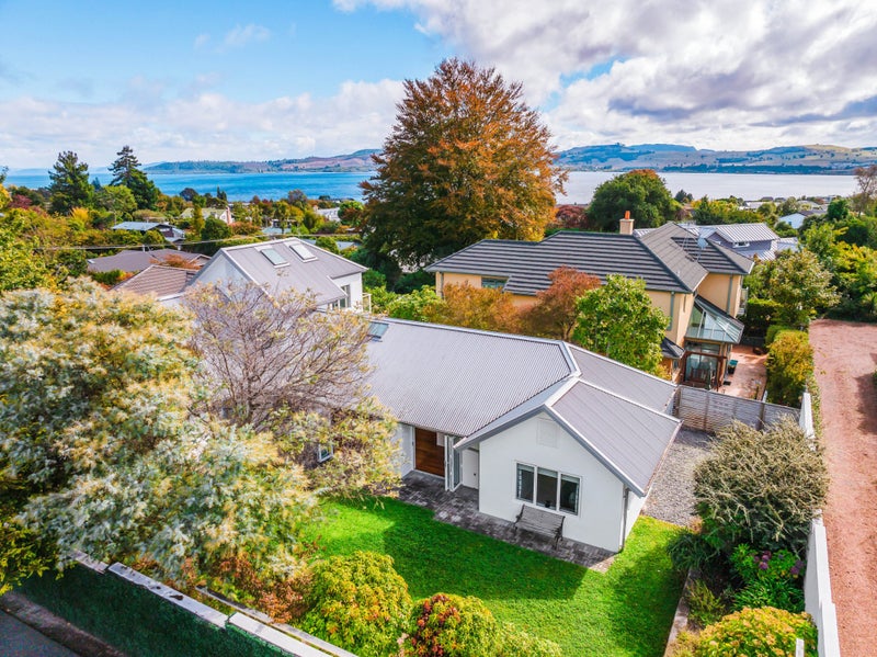 26 Arrowsmith Avenue, Waipahihi, Taupo - Carousel 32