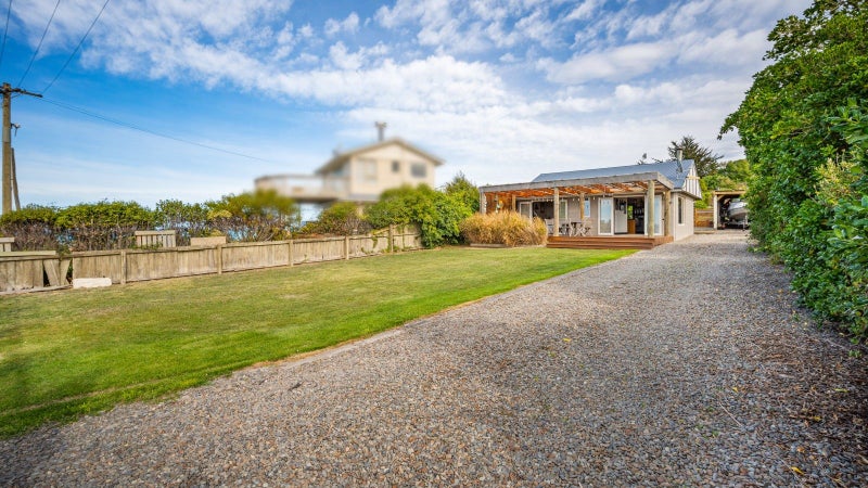 8 Island Terrace, Motunau, Greta Valley - Carousel 19
