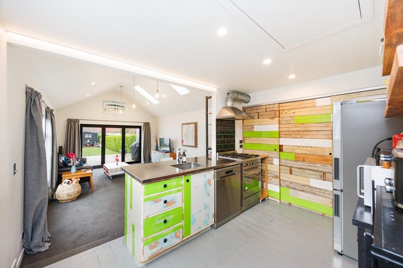 38 Joseph Street, West End, Palmerston North - Carousel 2
