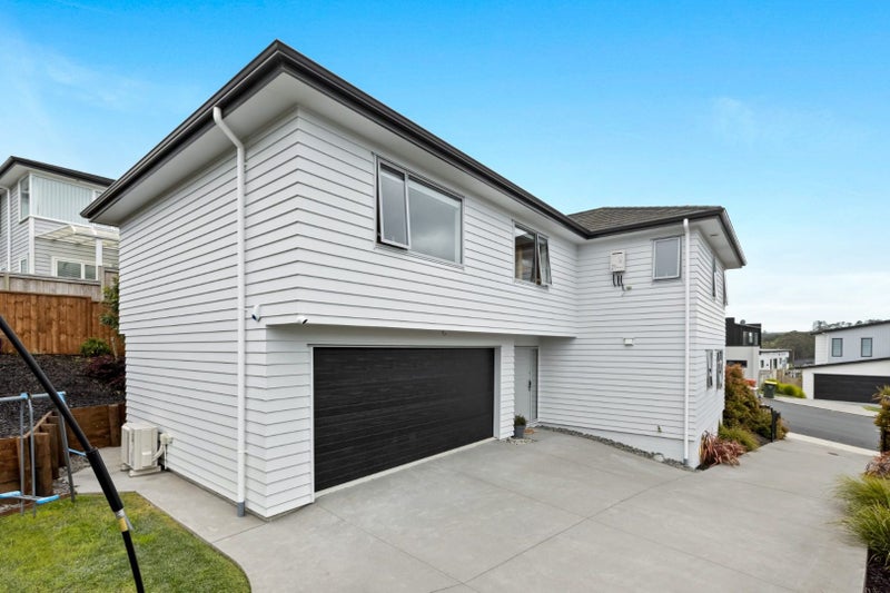 60 Godfrey Drive, Orewa, Orewa - Carousel 1