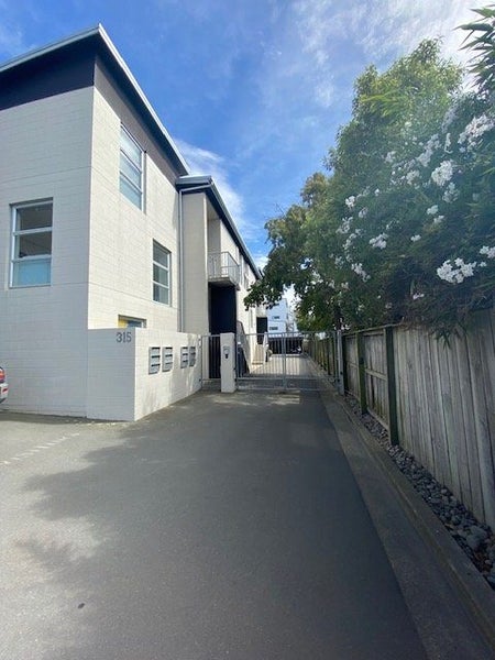 315 Hereford Street, Christchurch Central, Christchurch - Carousel 1