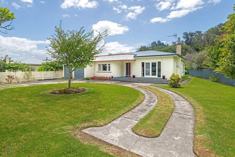 194 Fox Street, Whataupoko, Gisborne - Carousel 1
