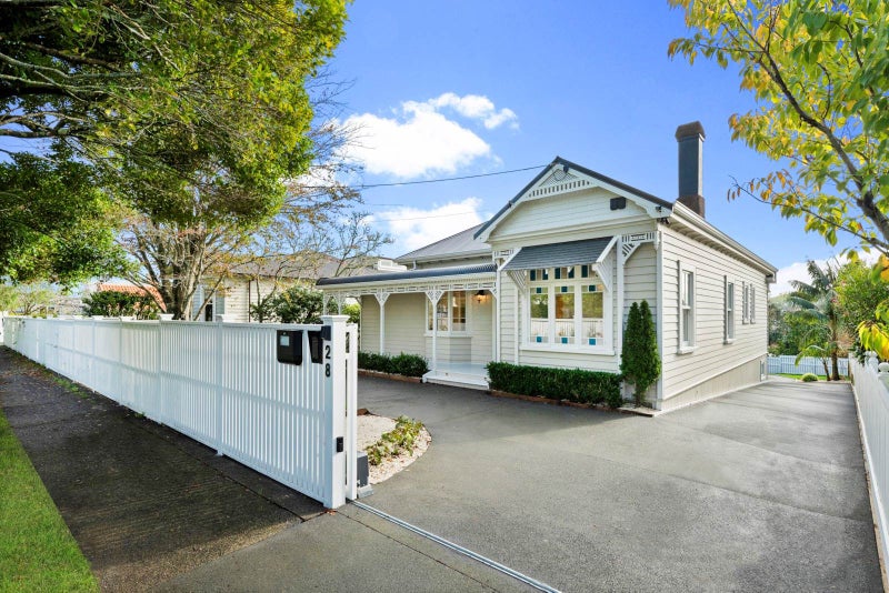 28 Wapiti Avenue, Epsom, Auckland - Carousel 1