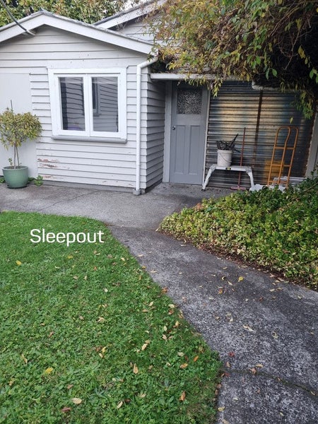 107 Waller Street, Murchison - Carousel 15