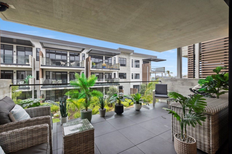 1D Salt Avenue, Mount Maunganui, Mount Maunganui - Carousel 2