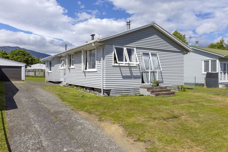 47 Hingaia Street, Turangi - Carousel 1