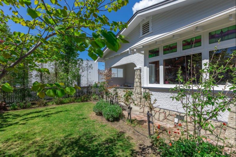 1 Carnell Street, Napier South, Napier - Carousel 1