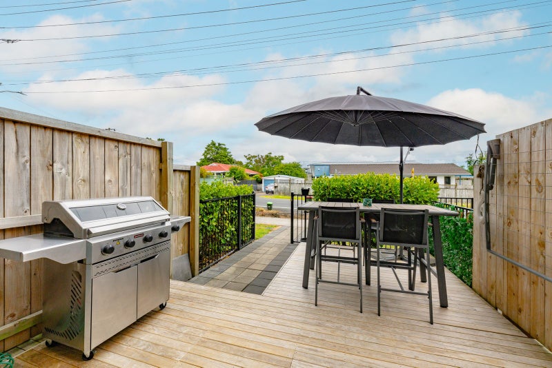 4/122 Pooks Road, Ranui, Auckland - Carousel 1