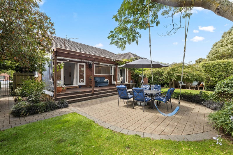 5 McCombs Street, Somerfield, Christchurch - Carousel 2