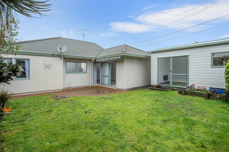 2/24 Wilkinson Road, Ellerslie, Auckland - Carousel 2