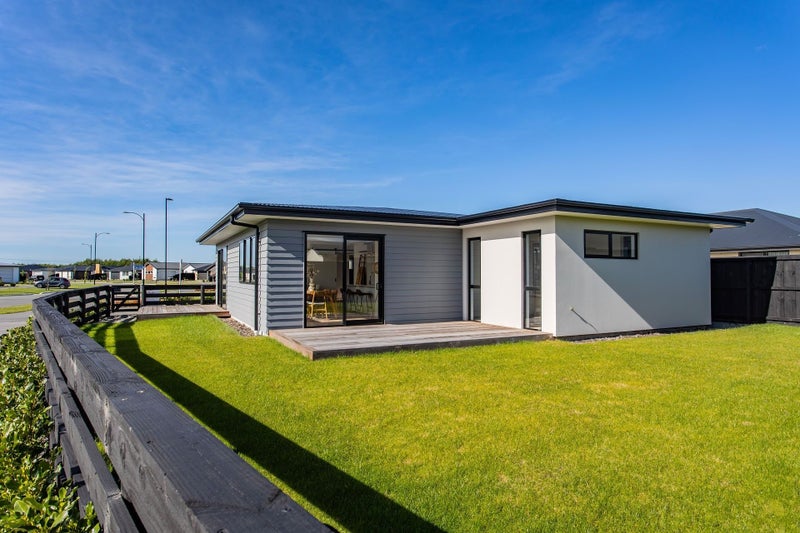 76 Benashet Drive, Lincoln, Lincoln - Carousel 20