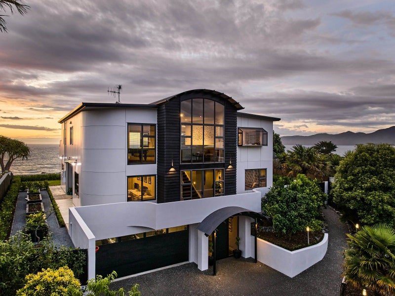 3 The Palms, Raumati Beach, Paraparaumu - Carousel 1
