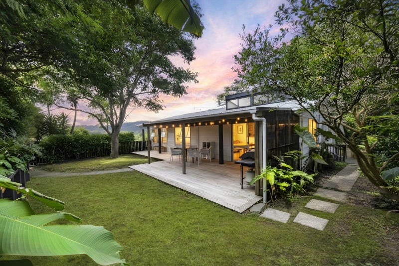 1/15 Matama Road, Glen Eden, Auckland - Carousel 1