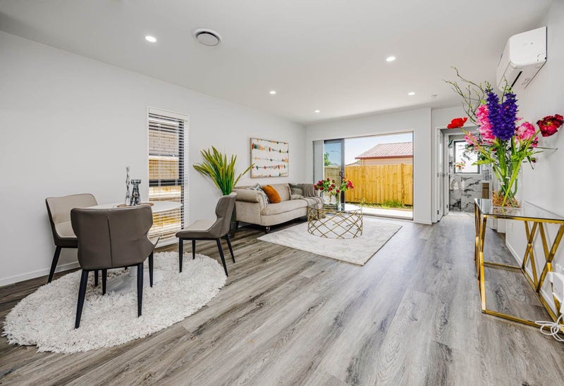 4 Nicola Place, Mangere, Auckland - Carousel 2