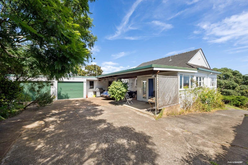 18 Seaside Avenue, Waterview, Auckland - Carousel 2