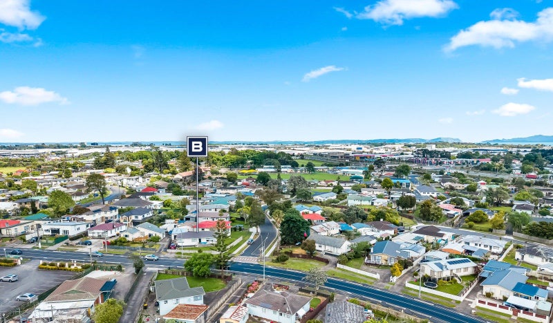 58 Thomas Road, Mangere, Auckland - Carousel 17
