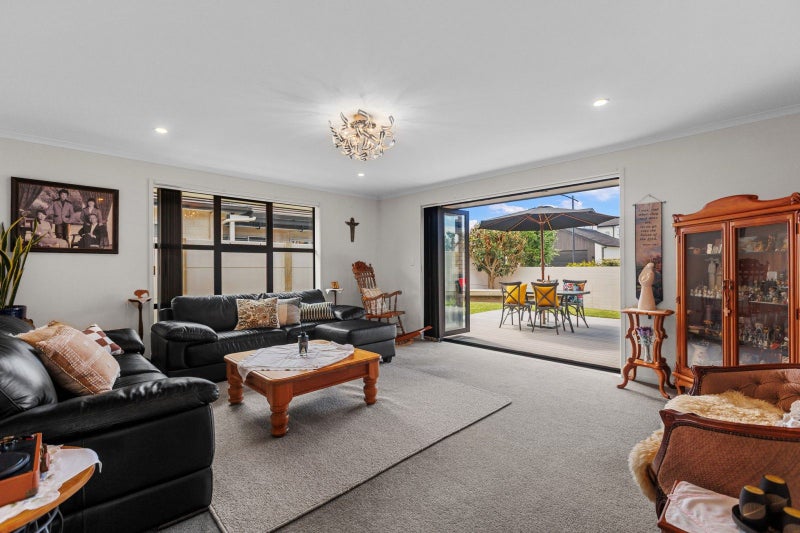 40 Oceania Sands Way, Papamoa Beach, Papamoa - Carousel 1