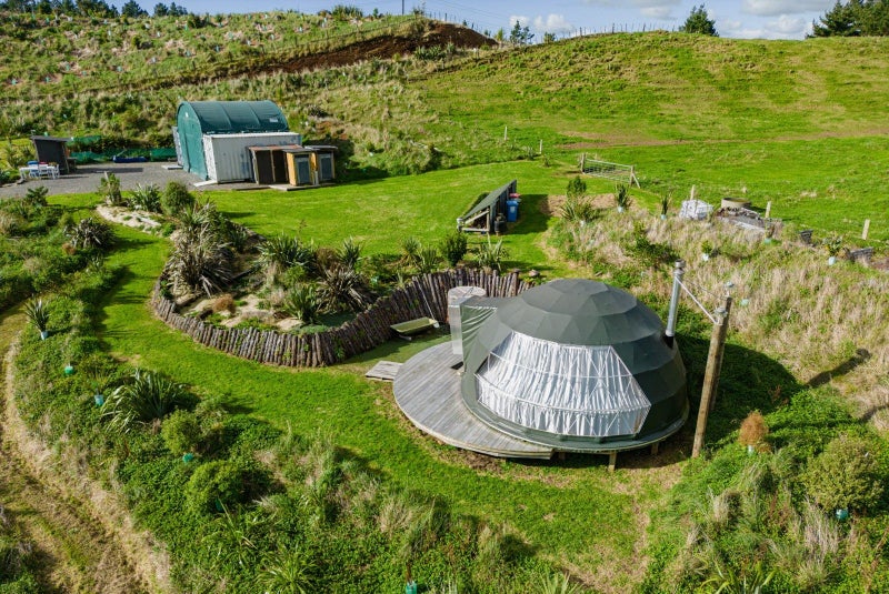 456 Barrett Road, Omata, New Plymouth, Taranaki - Carousel 1