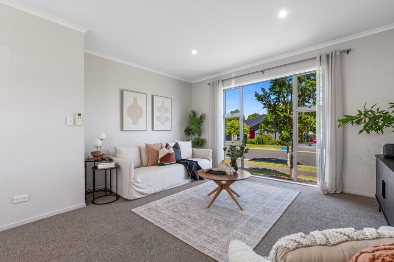 84 Landing Drive, Pyes Pa, Tauranga - Carousel 2