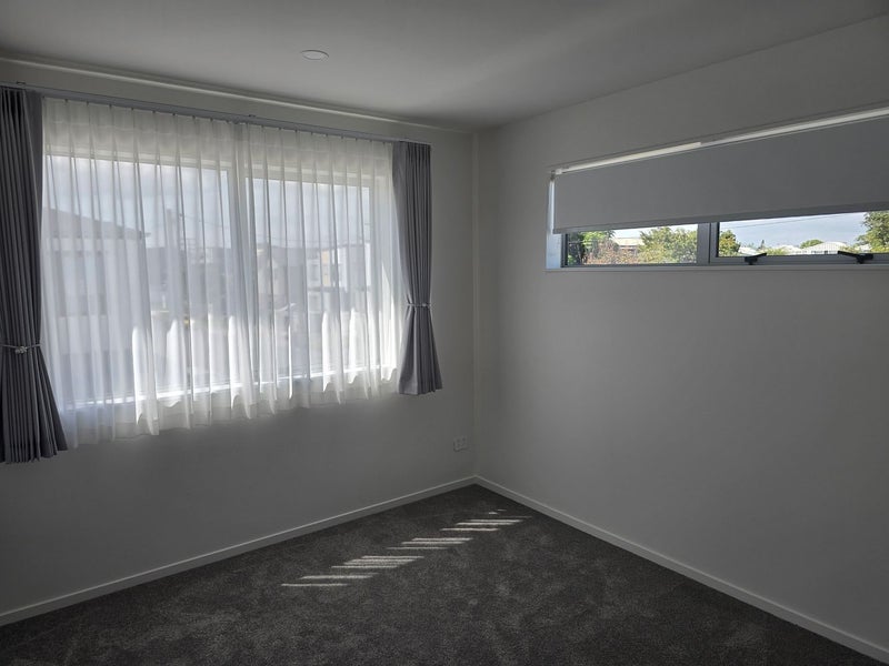 9A Edgerton Road, Te Atatu Peninsula, Waitakere City, Auckland - Carousel 6