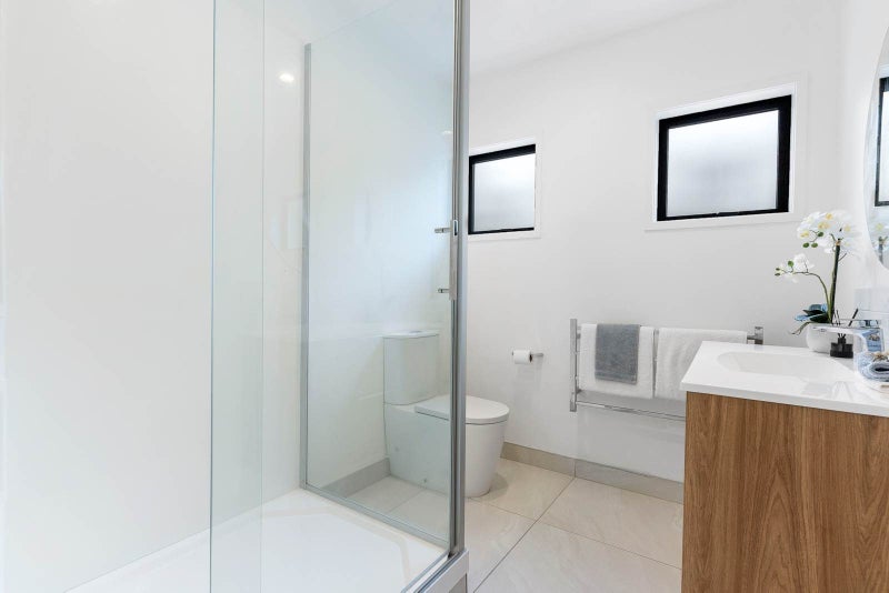 1/12 Surville Place, Mairangi Bay, Auckland - Carousel 50