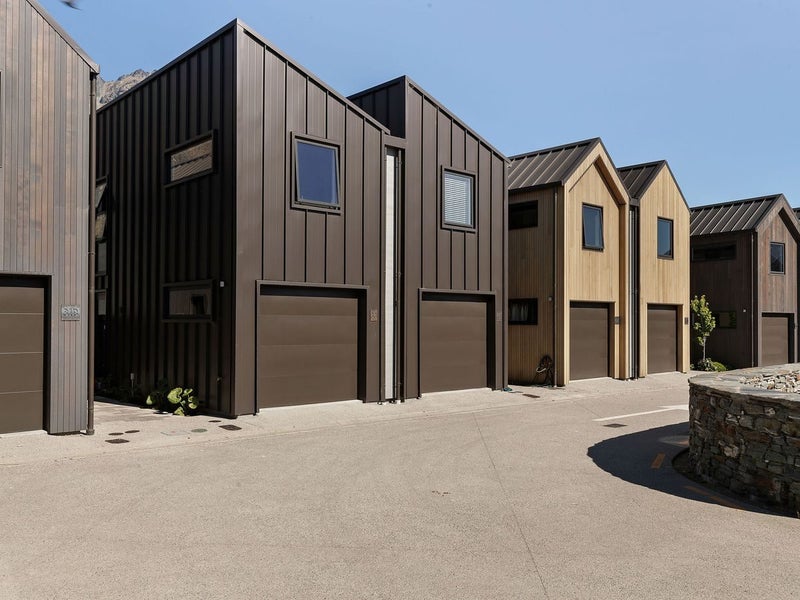 33 Ryan Loop, Jacks Point, Queenstown - Carousel 2