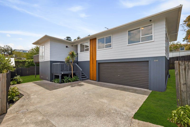 2/65 Lavery Place, Sunnynook, Auckland - Carousel 1