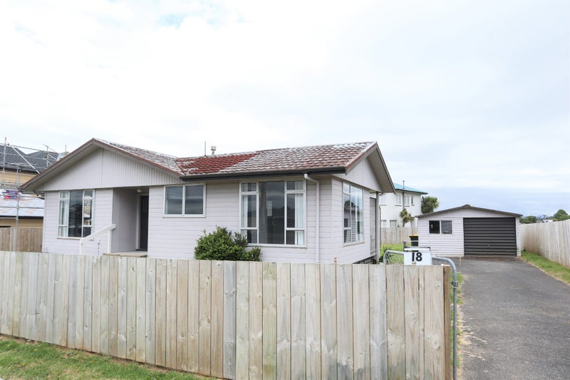 18 Arthur Street, Riverhead, Riverhead - Carousel 1