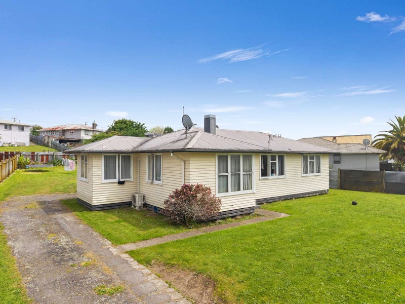 12A Bellingham Crescent, Fordlands, Rotorua - Carousel 2