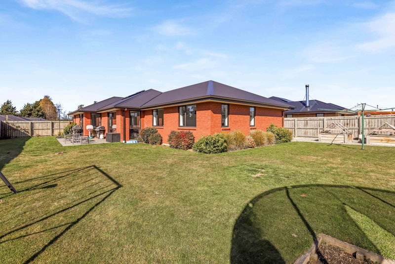 31 Geoff Geering Drive, Netherby, Ashburton - Carousel 2