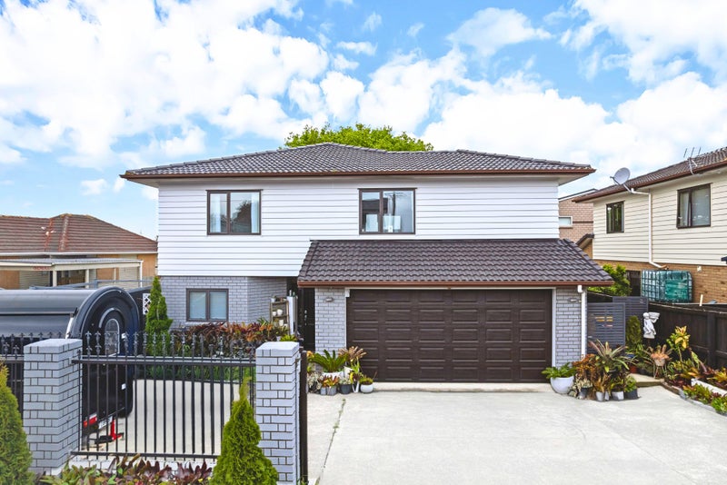 138 Gray Avenue, Papatoetoe, Auckland - Carousel 1