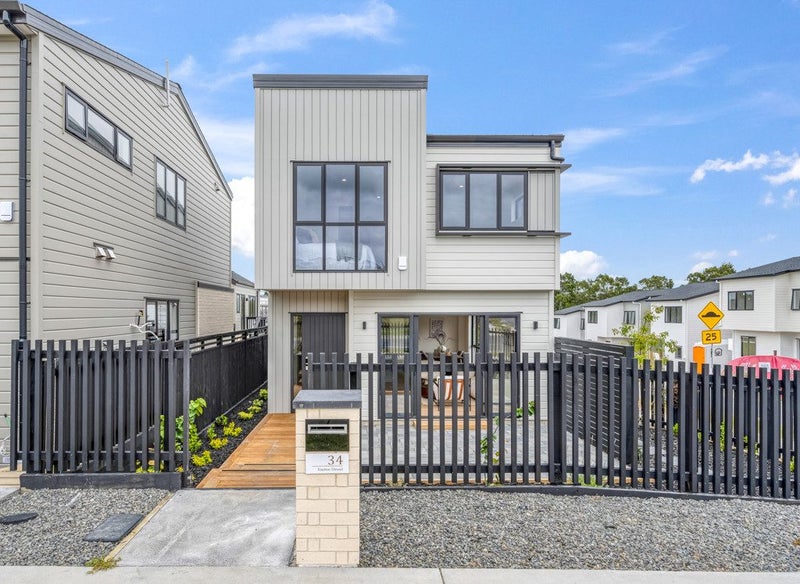 34 Toetoe Street, Westgate, Auckland - Carousel 1