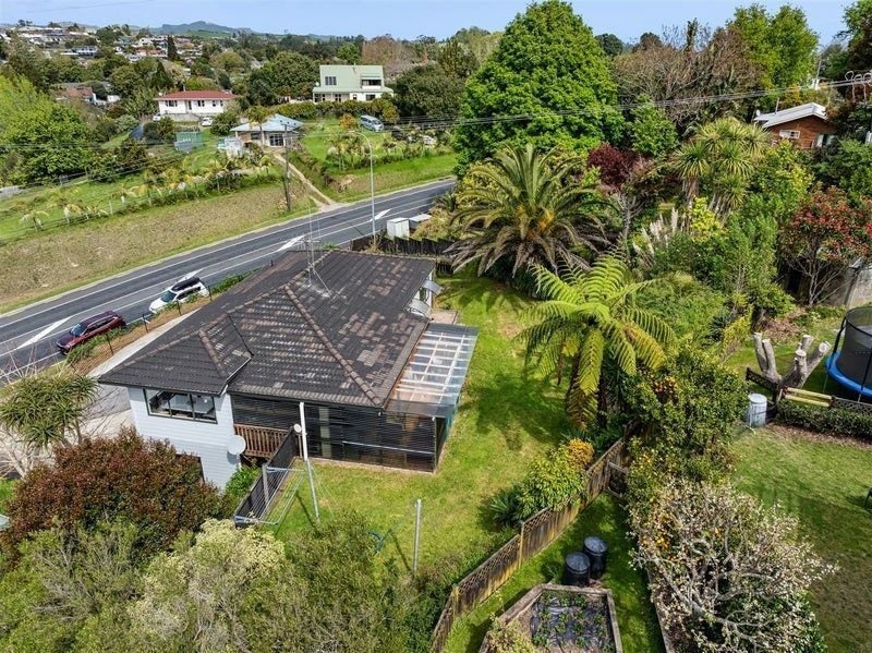 37 Poike Road, Hairini, Tauranga, Bay Of Plenty - Carousel 2