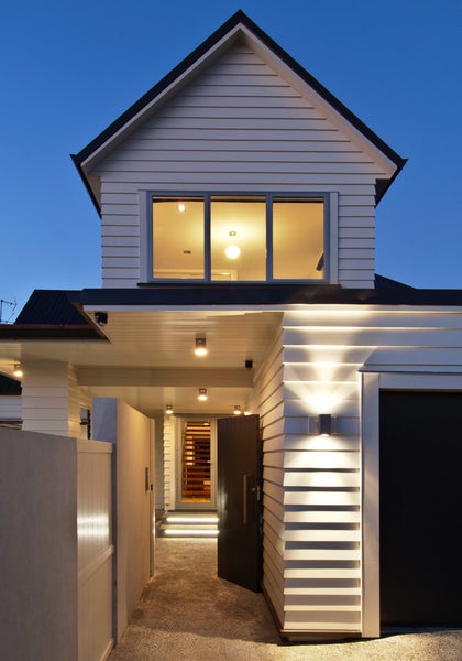 11 Marina Grove, Hutt Central, Lower Hutt - Carousel 31