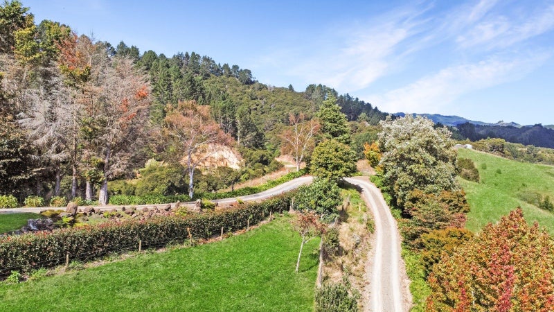 1465B State Highway 30, Awakeri, Whakatane - Carousel 36