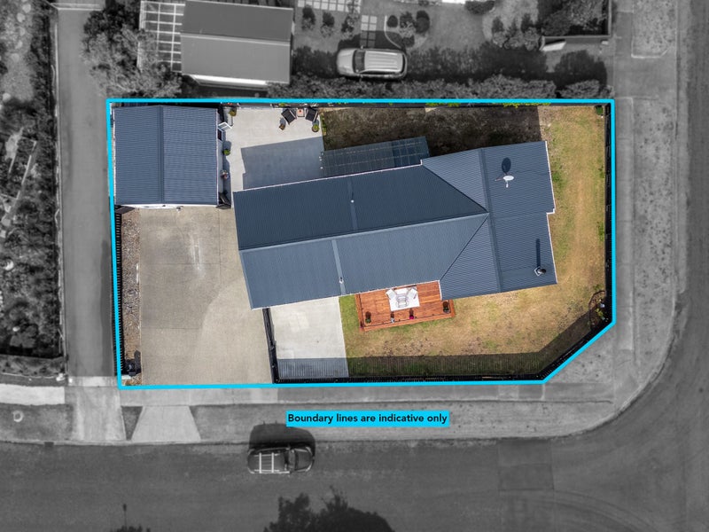 21 Reeves Street, Waikanae Beach, Waikanae - Carousel 27