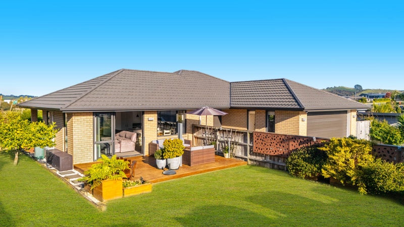 22 Hillpark Drive, Pokeno - Carousel 1