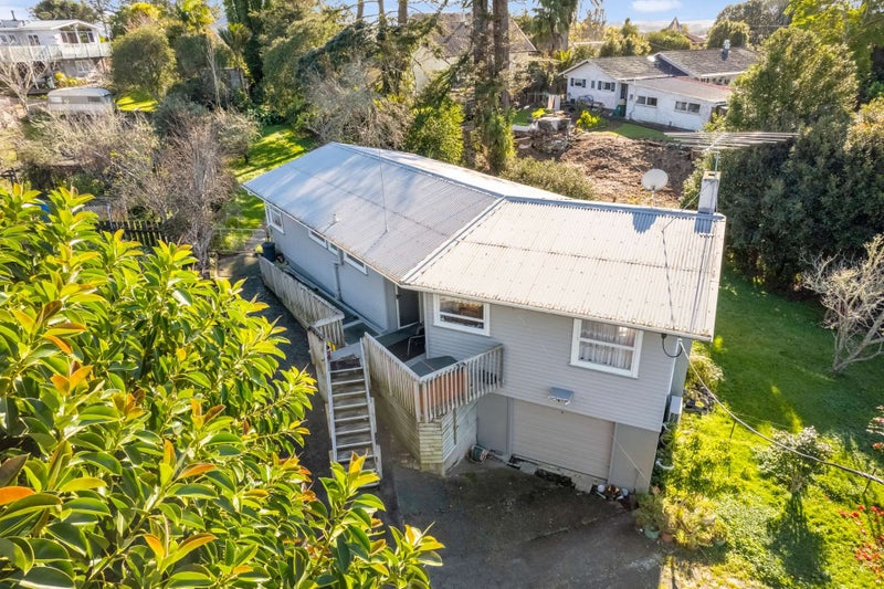 1 Hazelmere Street, Wellsford, Wellsford - Carousel 2