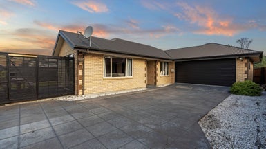 592 Madras Street, St Albans, Christchurch - Carousel 1