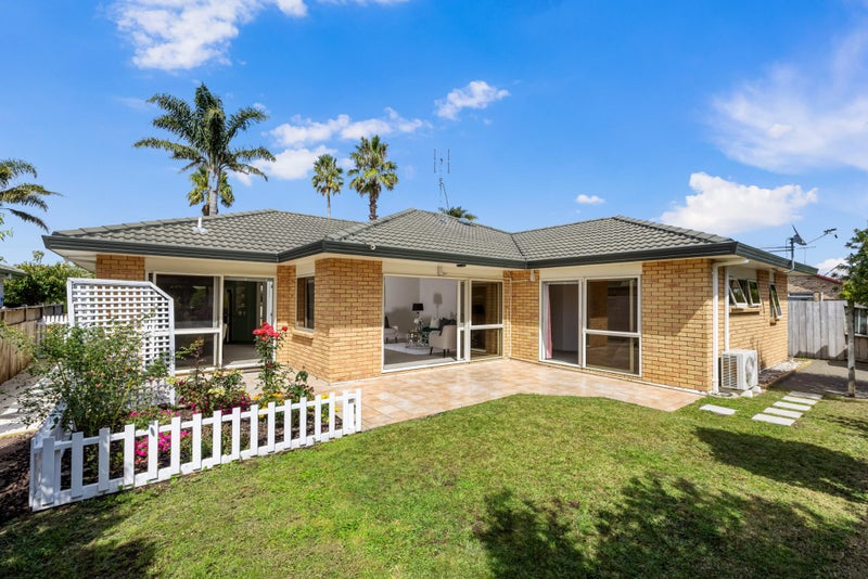 12 Dan Tori Place, Orewa, Orewa - Carousel 2