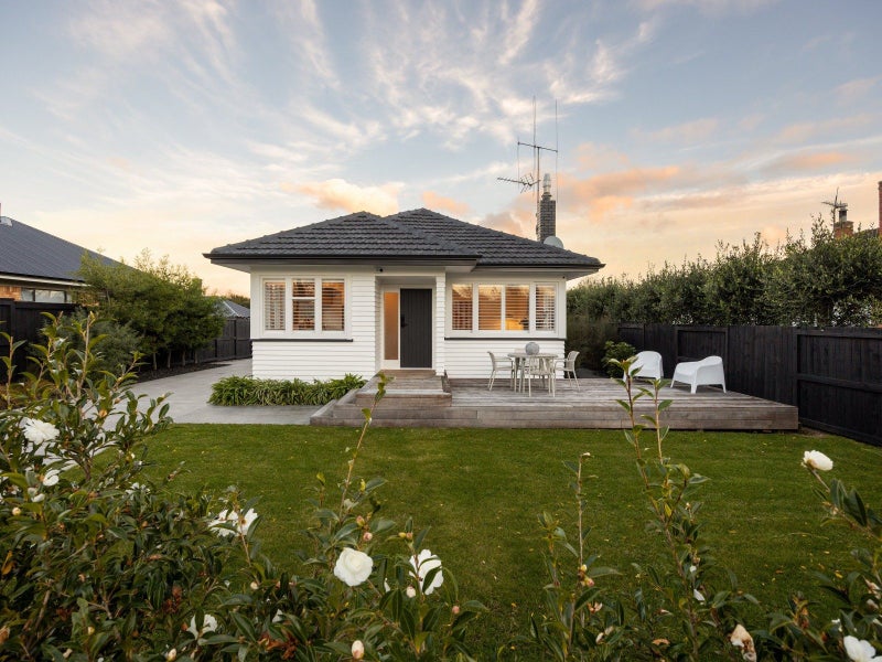 120 Brookfield Street, Hamilton East, Hamilton - Carousel 1