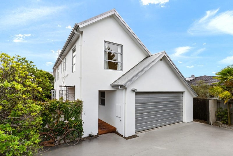 112 Sherborne Street, St Albans, Christchurch - Carousel 1